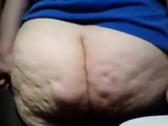 Bbw watched going to a washroom by a spy