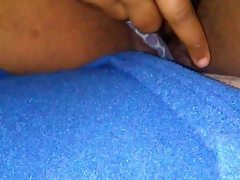 Ebony big clit solo